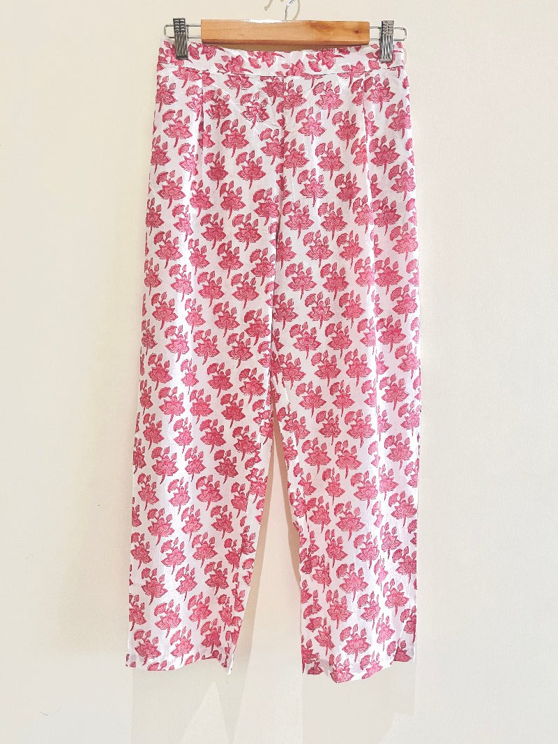 Lotus Bloom Kurta Pant Set With Kota Doria Dupatta