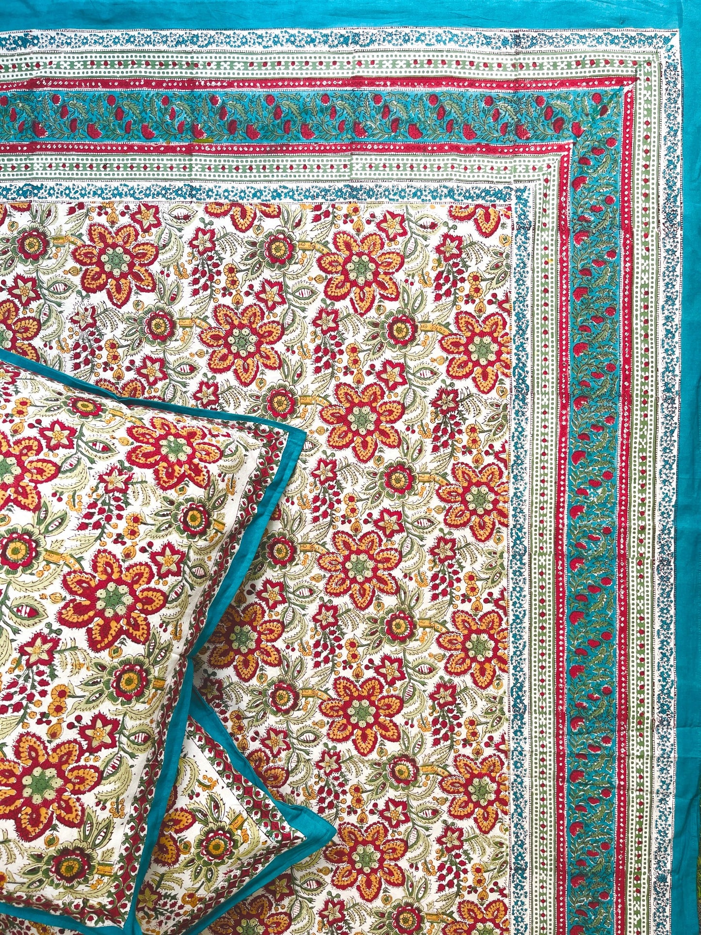 Gardenia Block Printed Bedsheet Set