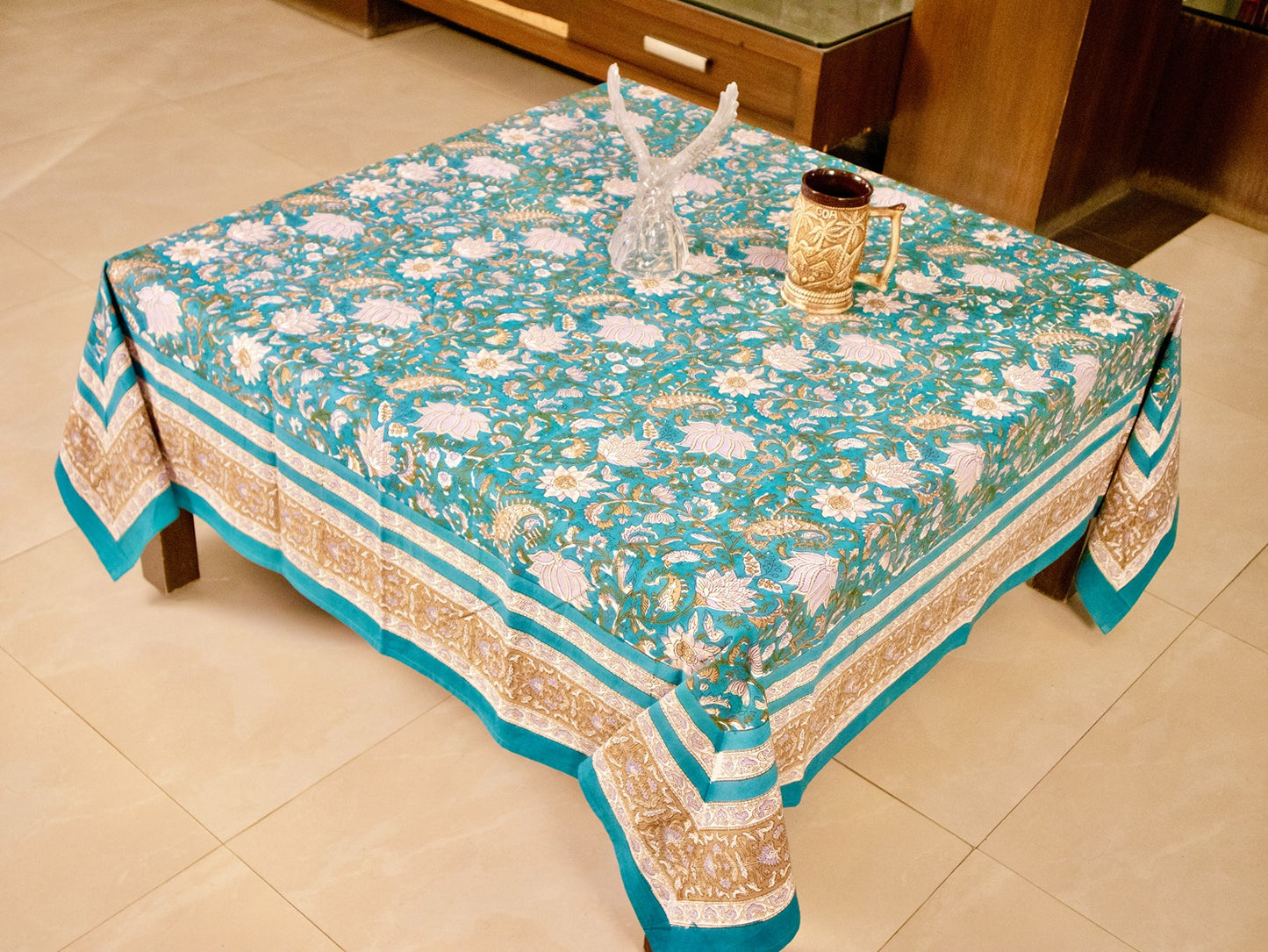 Magnolia Table Cover