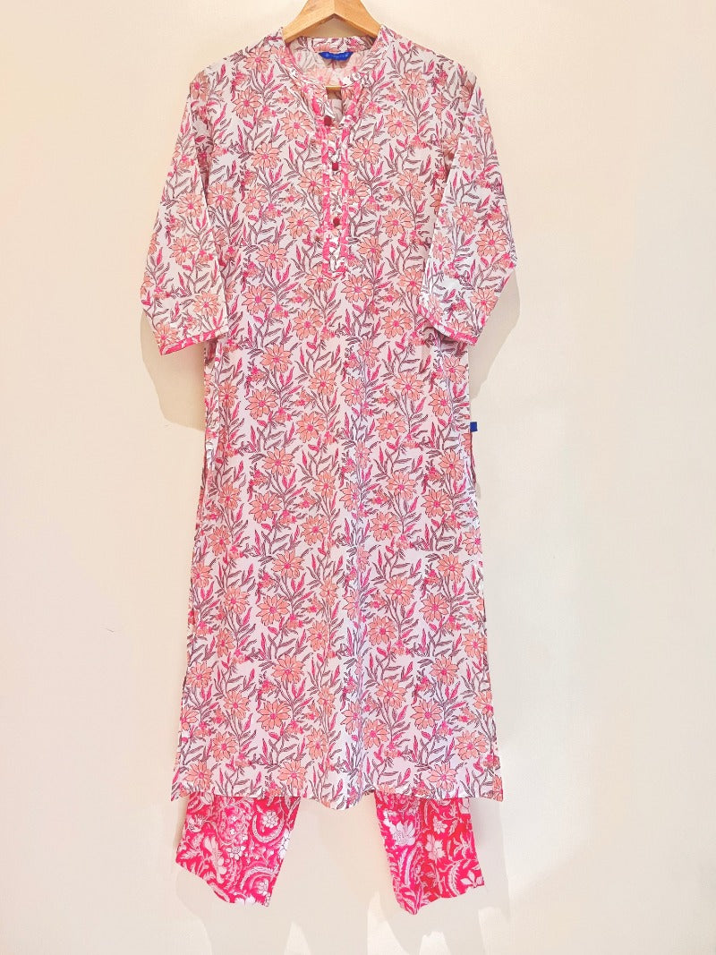 Cotton Printed Kurta Pant Set With Mumull Dupatta