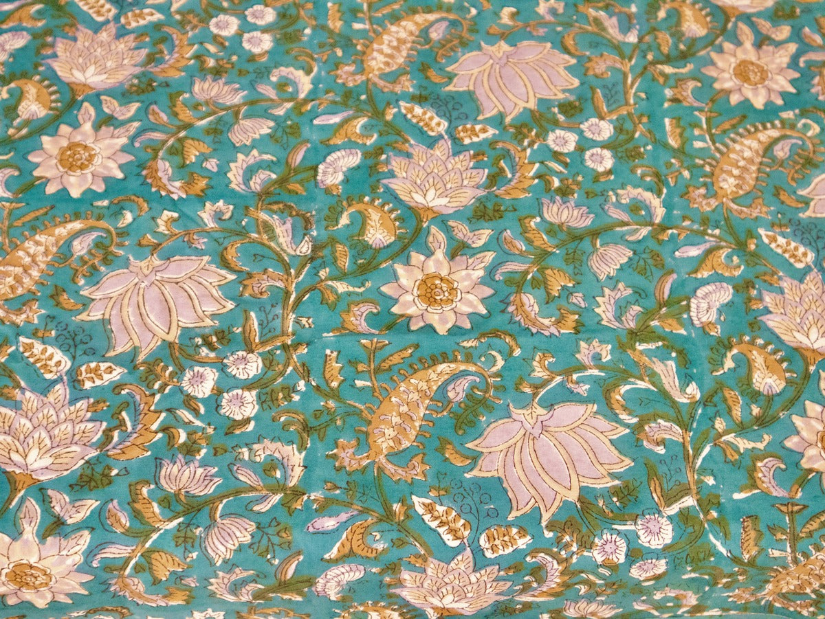 Magnolia Table Cover