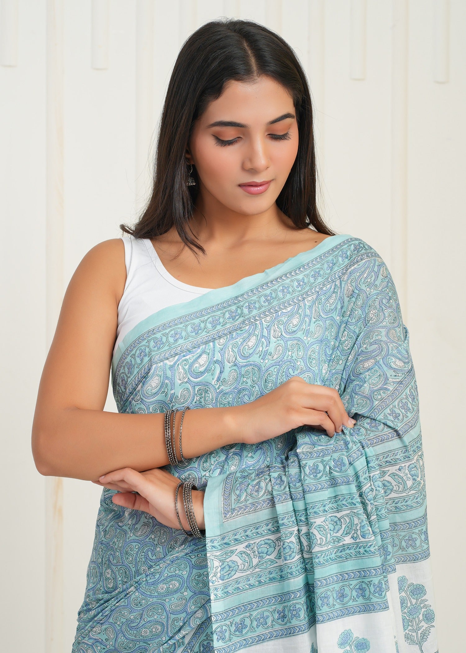 Utsav Cotton Mulmul Saree