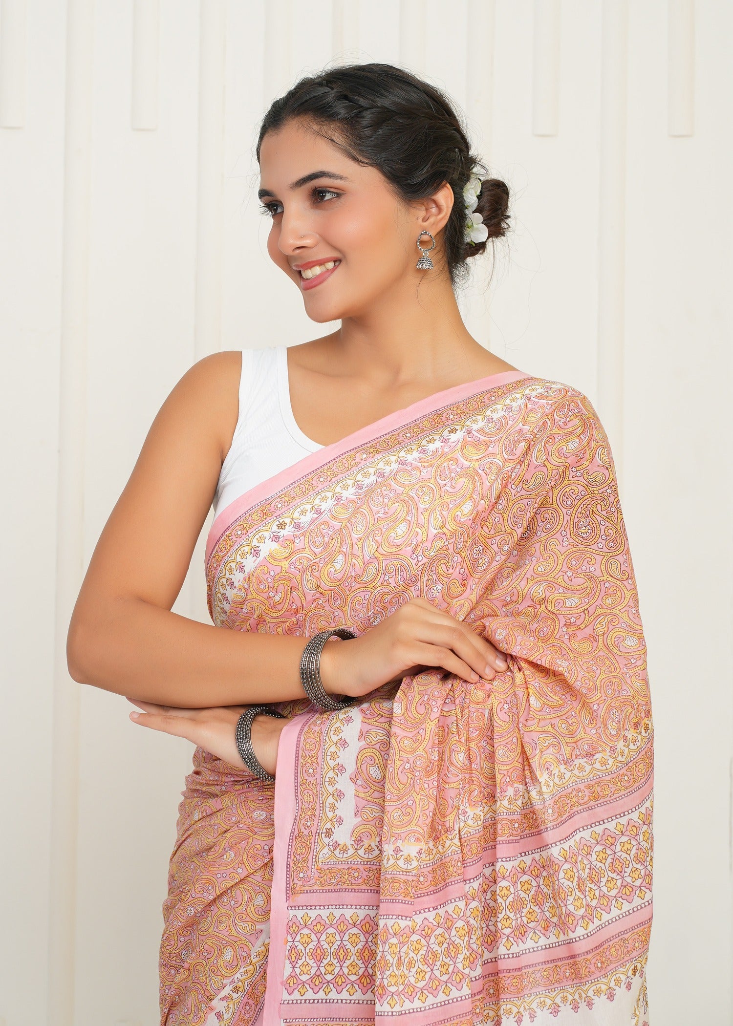 Utsav Cotton Mulmul Saree