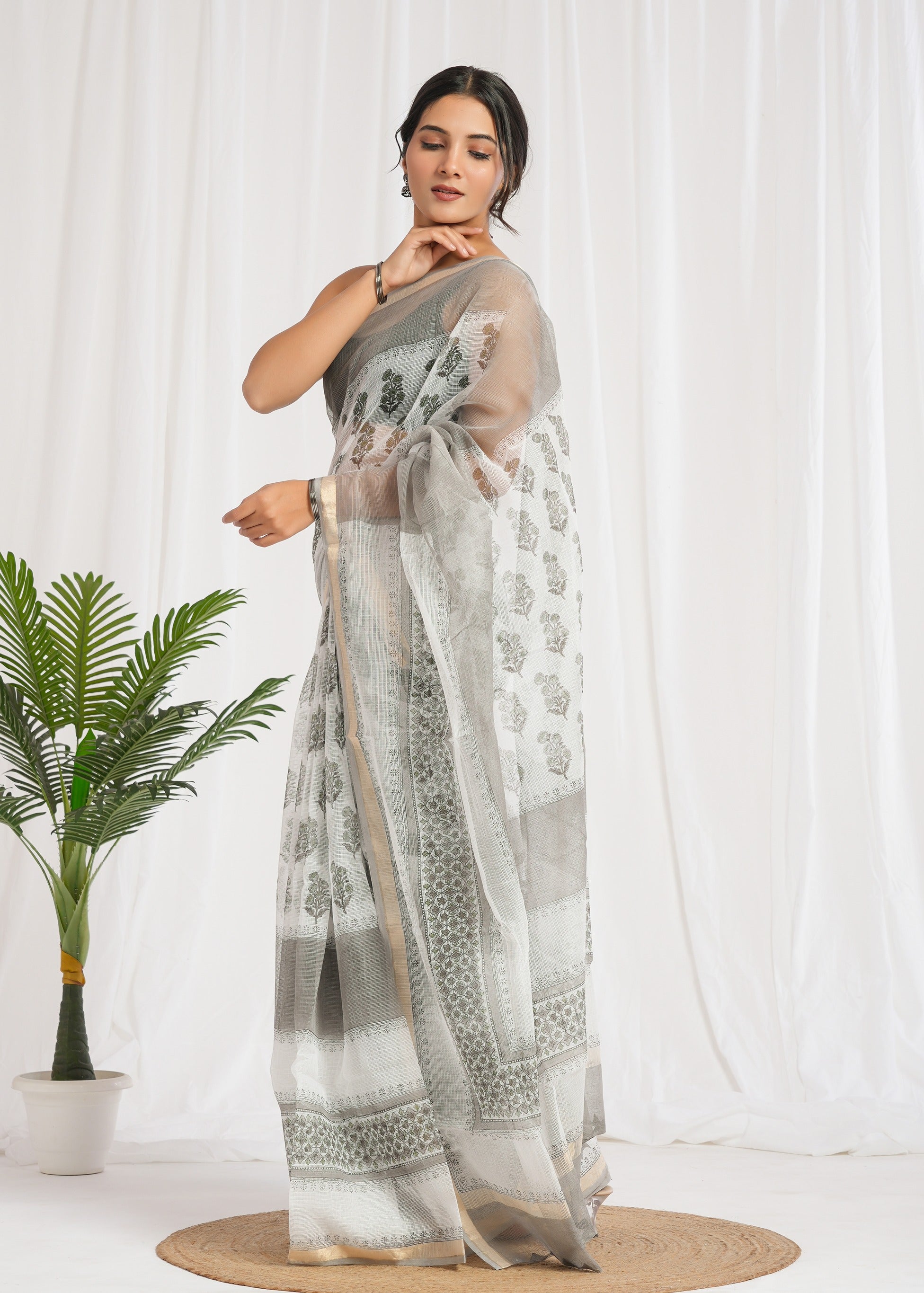 Utsav Kota Doria Saree