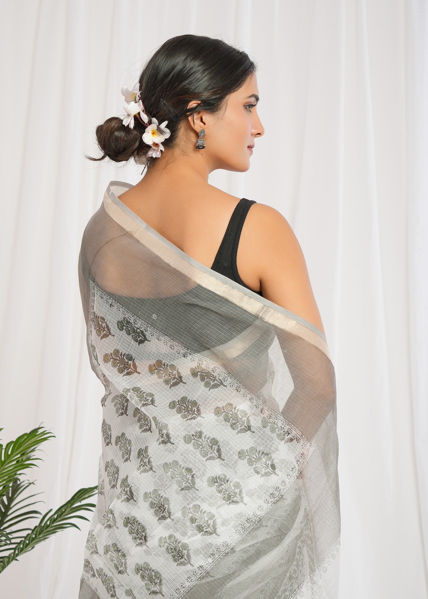 Utsav Kota Doria Saree