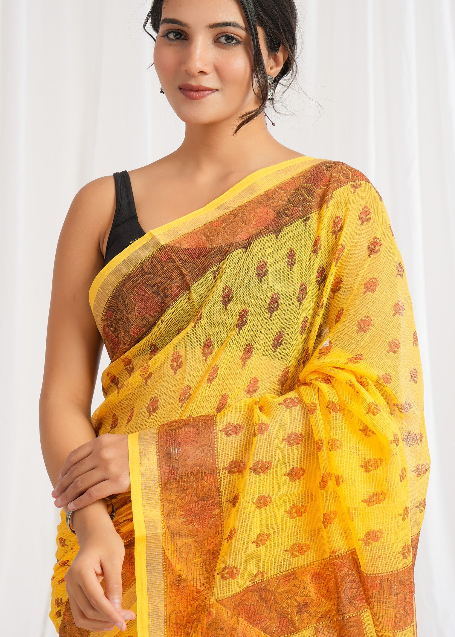 Utsav Kota Doria Saree