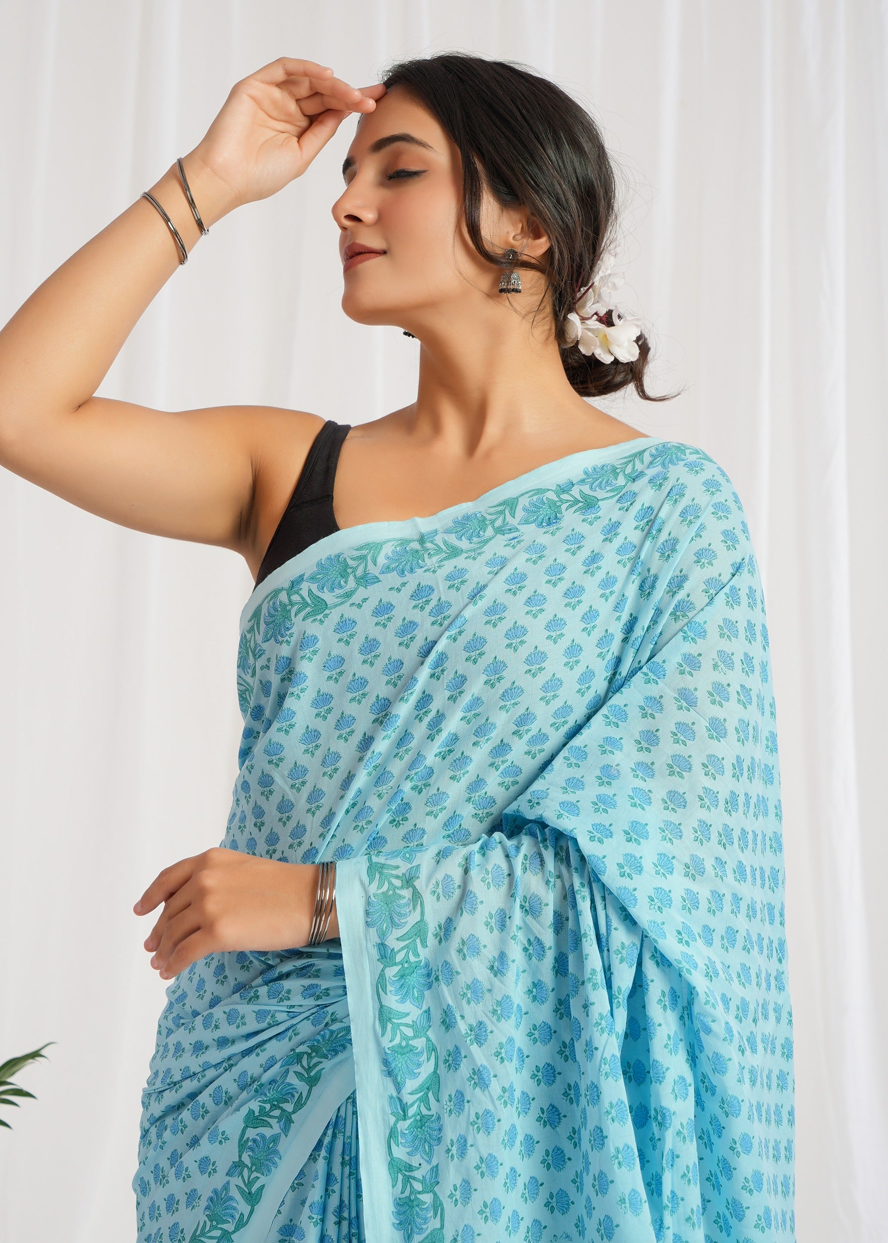 Utsav Cotton Mulmul Saree