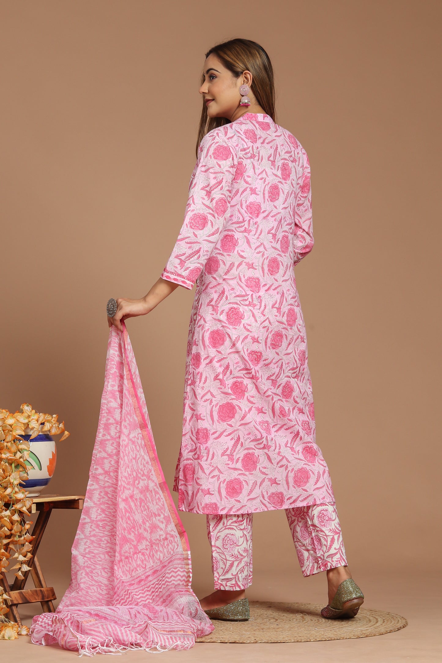 Blooming Pink Cotton Printed Kurta Pant Set With Kota Doria Dupatta