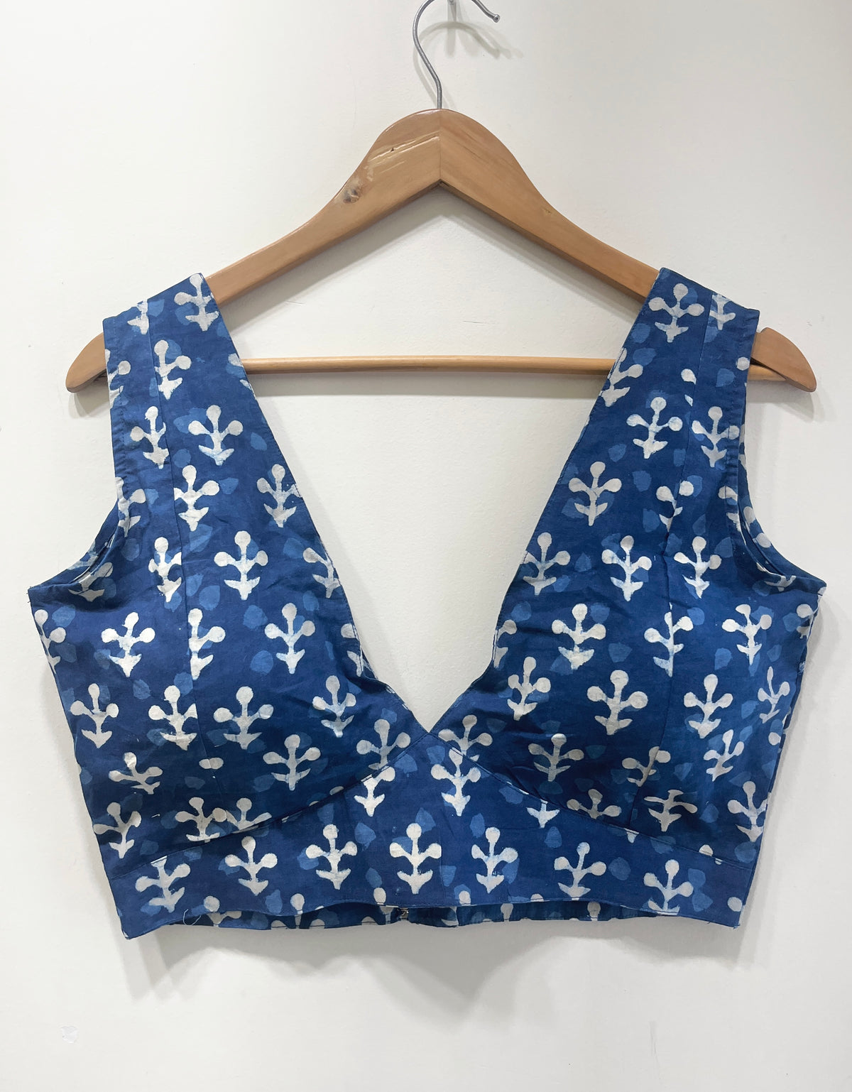 Indigo White Leaf Print Deep V-Neck Padded Blouse