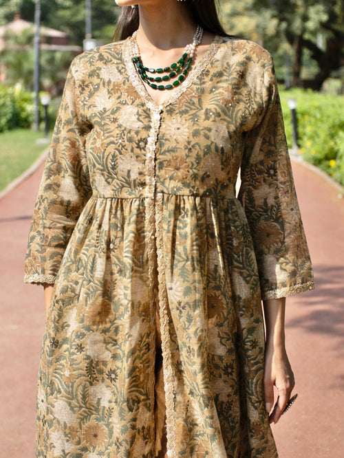 Nidhi Suit Set