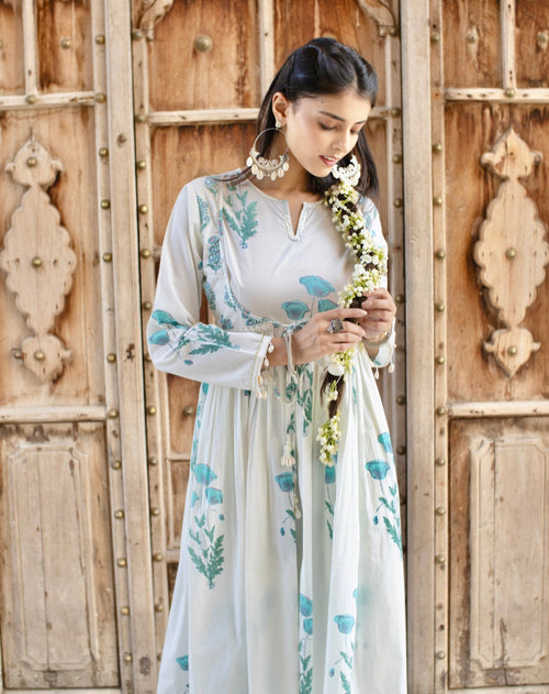 Masakali Suit Set