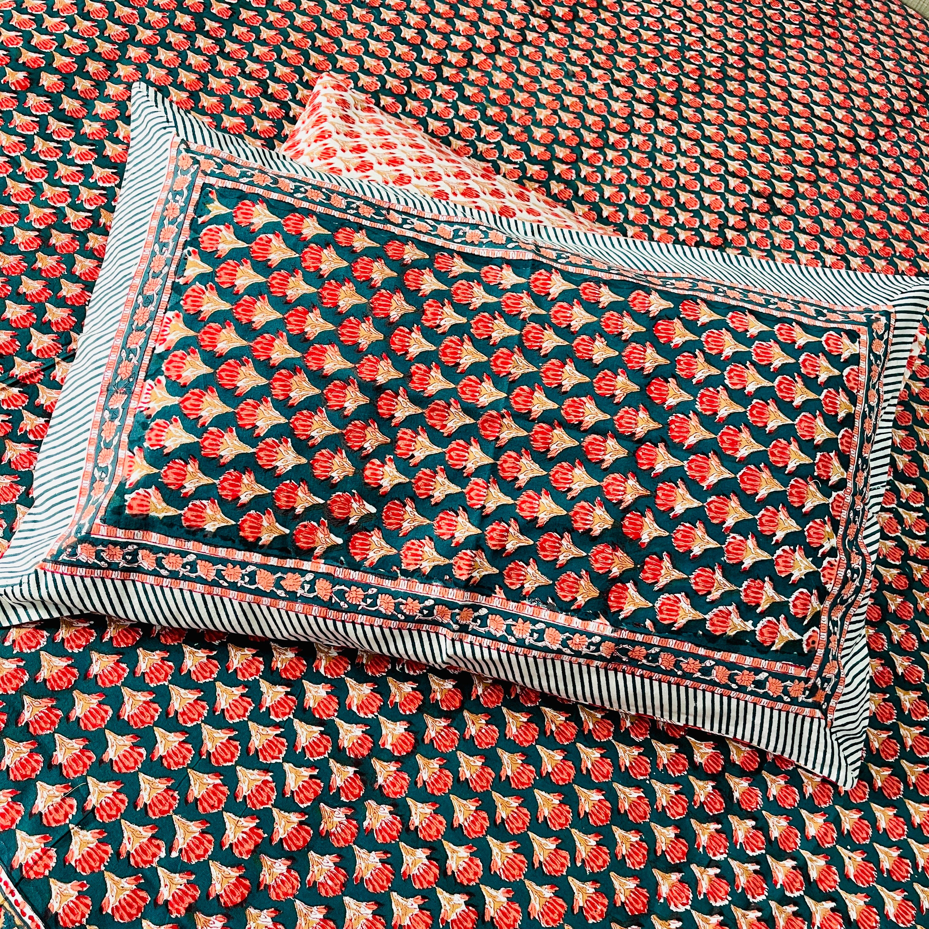 Red and Green Bed Sheet with Pillow Covers