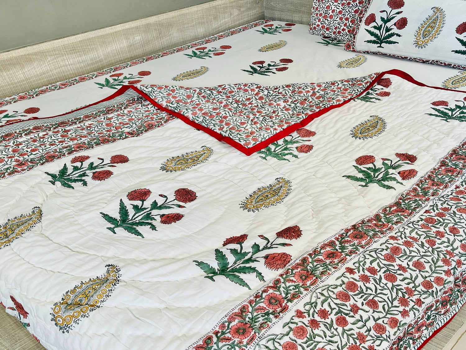 Wild Poppy Jaipuri Razai