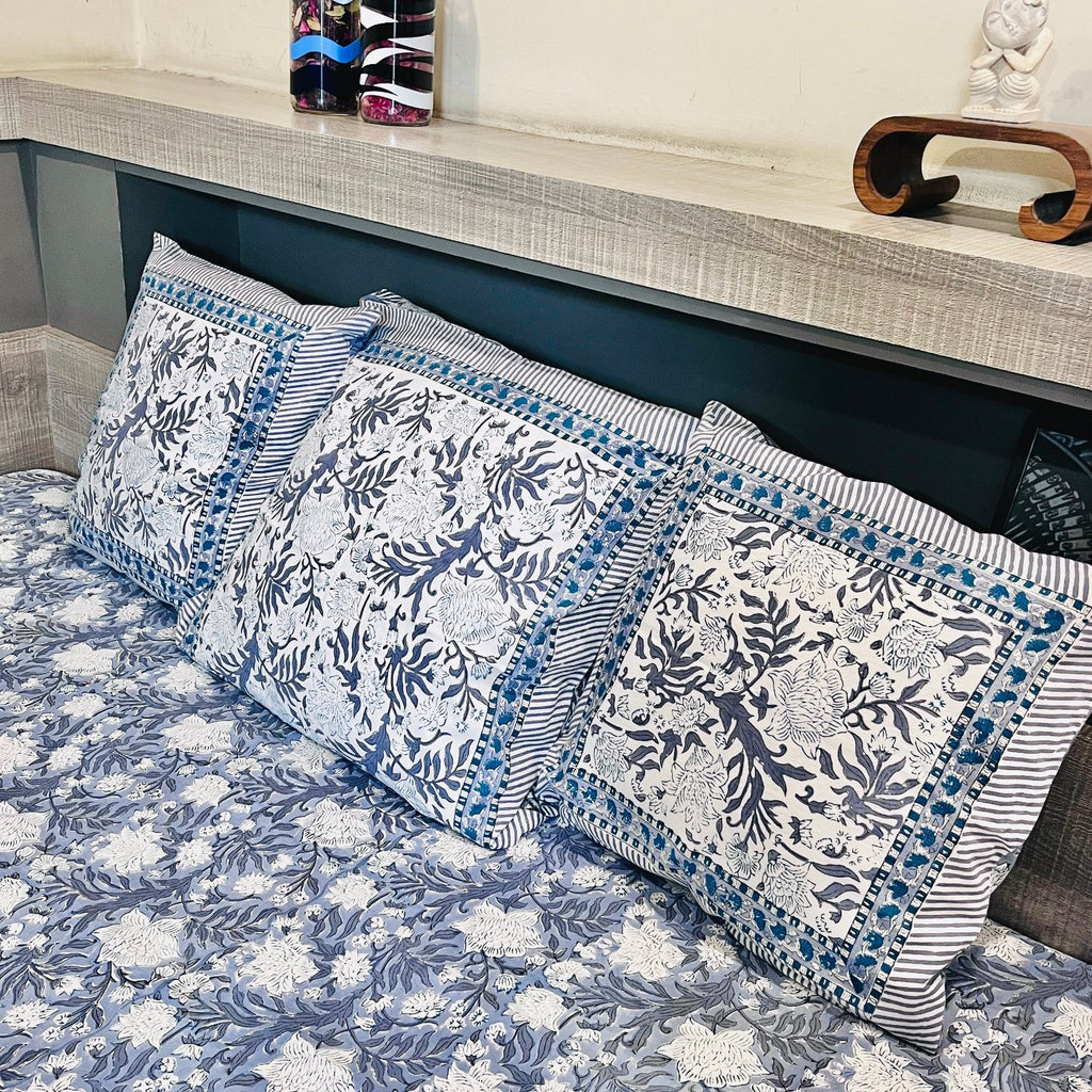 Grey Flower Bed Sheet with Pillow Covers