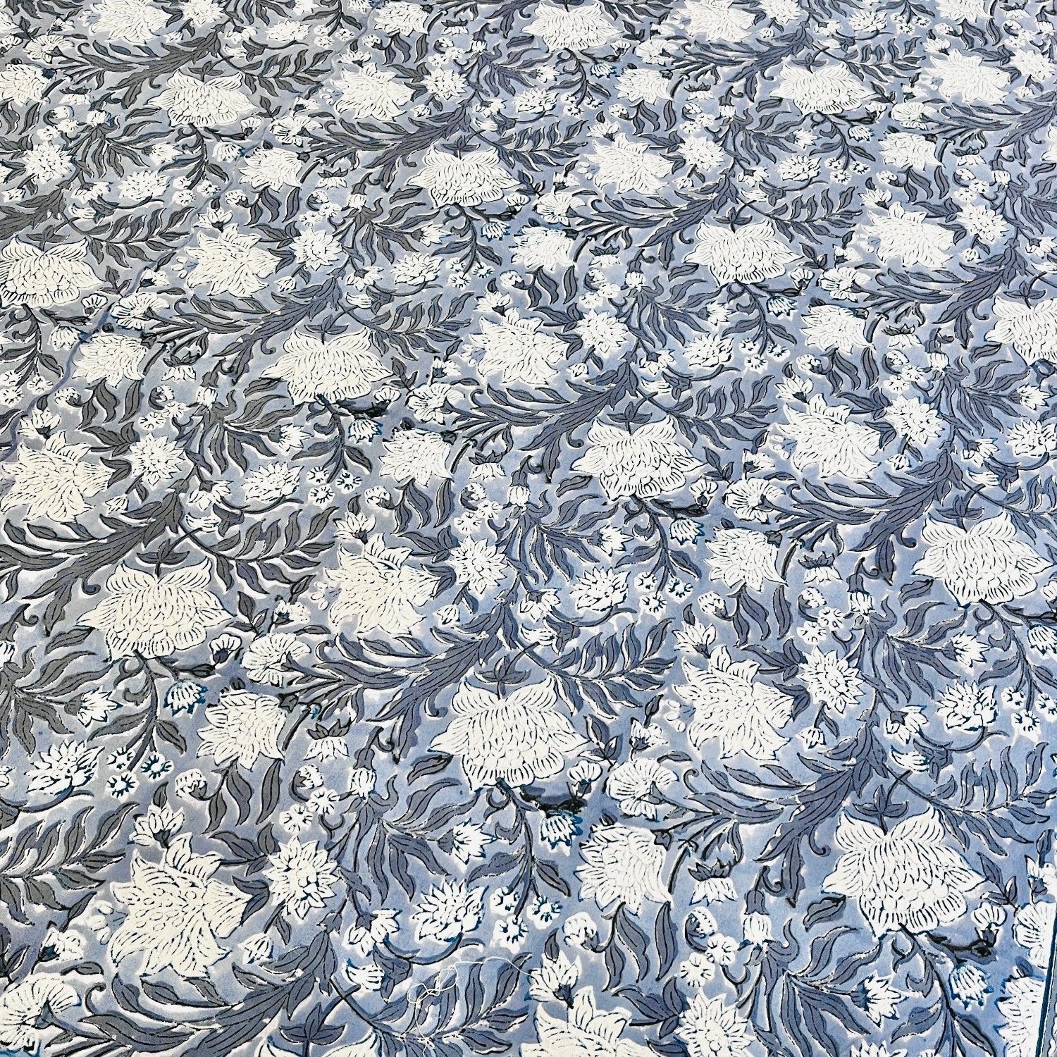 Grey Flower Bed Sheet with Pillow Covers