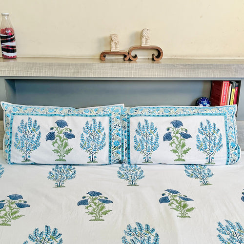 Lily of the Valley Bed Sheet with Pillow Covers