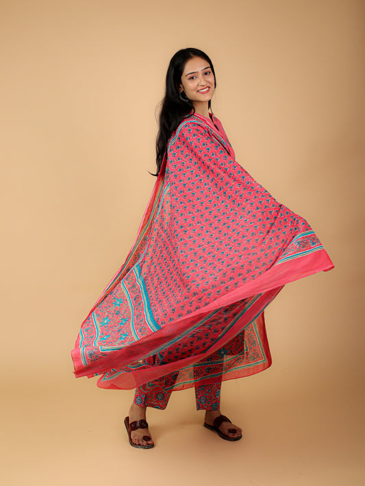Cotton Printed Kurta Pant Set With Dupatta